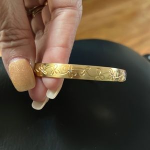 Brighton flower crystal bracelet necklace set.